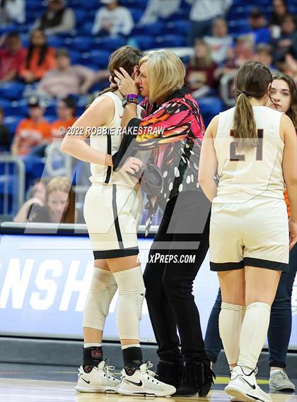 Thumbnail 3 in Robert Lee vs. Neches (UIL 1A State Semifinal) photogallery.