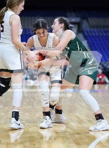 Thumbnail 1 in Robert Lee vs. Neches (UIL 1A State Semifinal) photogallery.