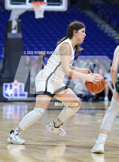 Thumbnail 3 in Robert Lee vs. Neches (UIL 1A State Semifinal) photogallery.