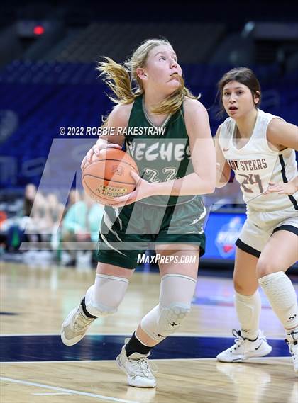 Thumbnail 3 in Robert Lee vs. Neches (UIL 1A State Semifinal) photogallery.