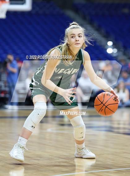 Thumbnail 1 in Robert Lee vs. Neches (UIL 1A State Semifinal) photogallery.