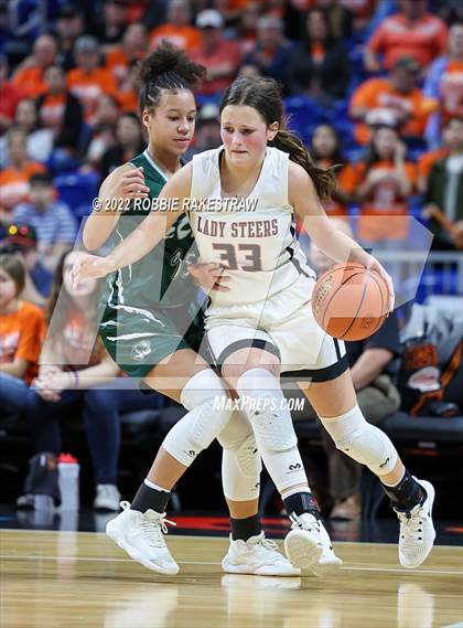 Thumbnail 1 in Robert Lee vs. Neches (UIL 1A State Semifinal) photogallery.