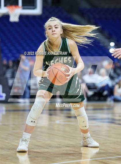 Thumbnail 2 in Robert Lee vs. Neches (UIL 1A State Semifinal) photogallery.