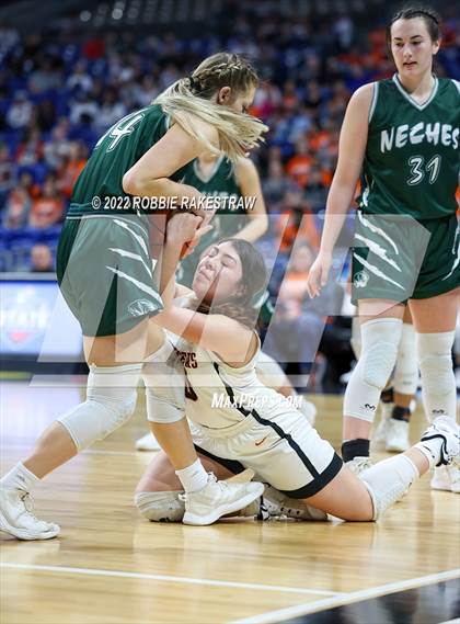 Thumbnail 2 in Robert Lee vs. Neches (UIL 1A State Semifinal) photogallery.