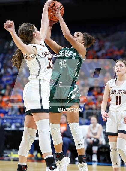 Thumbnail 1 in Robert Lee vs. Neches (UIL 1A State Semifinal) photogallery.