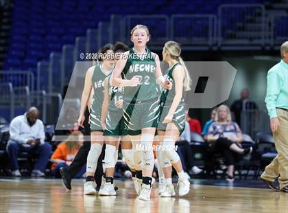 Thumbnail 2 in Robert Lee vs. Neches (UIL 1A State Semifinal) photogallery.