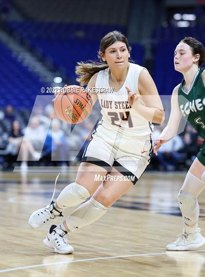 Thumbnail 2 in Robert Lee vs. Neches (UIL 1A State Semifinal) photogallery.