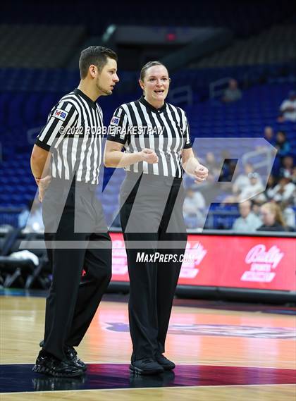 Thumbnail 3 in Robert Lee vs. Neches (UIL 1A State Semifinal) photogallery.