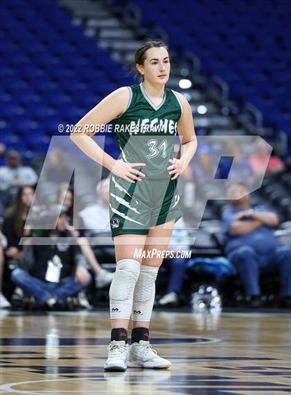 Thumbnail 2 in Robert Lee vs. Neches (UIL 1A State Semifinal) photogallery.