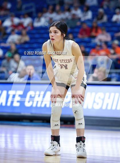 Thumbnail 2 in Robert Lee vs. Neches (UIL 1A State Semifinal) photogallery.