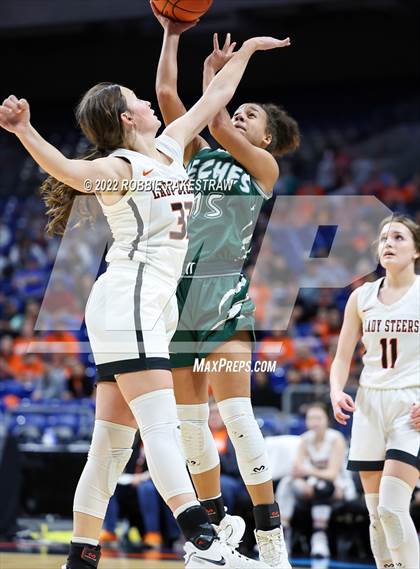Thumbnail 2 in Robert Lee vs. Neches (UIL 1A State Semifinal) photogallery.