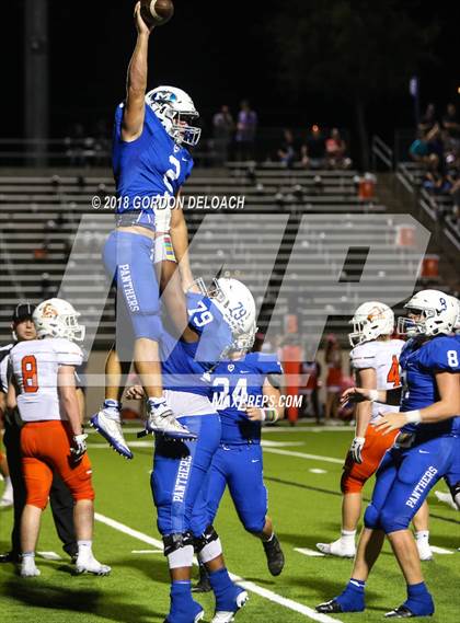 Thumbnail 1 in Aledo @ Midlothian photogallery.