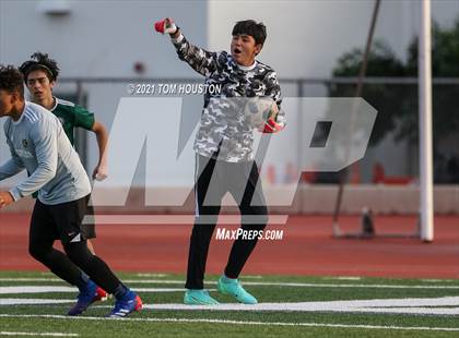 Thumbnail 3 in Monrovia vs Hesperia photogallery.