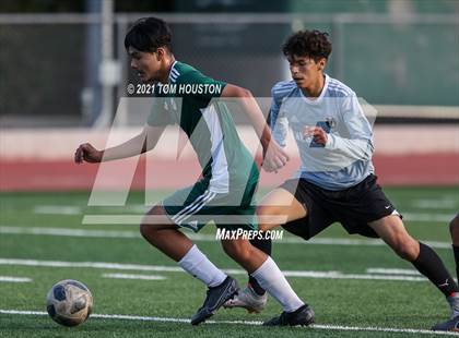 Thumbnail 2 in Monrovia vs Hesperia photogallery.