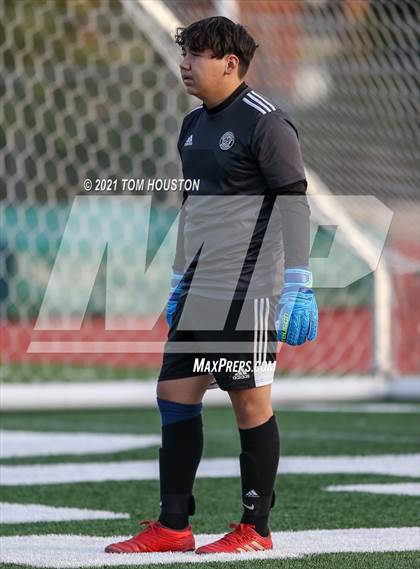 Thumbnail 2 in Monrovia vs Hesperia photogallery.