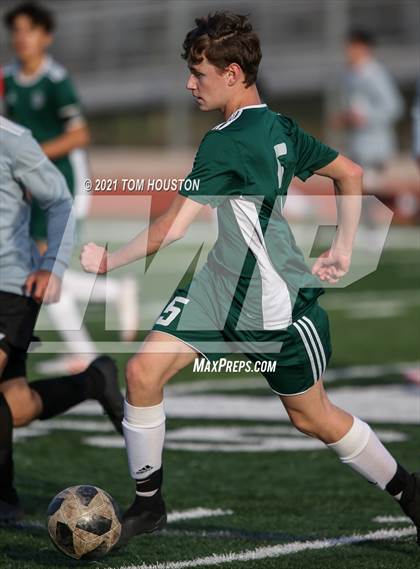 Thumbnail 3 in Monrovia vs Hesperia photogallery.