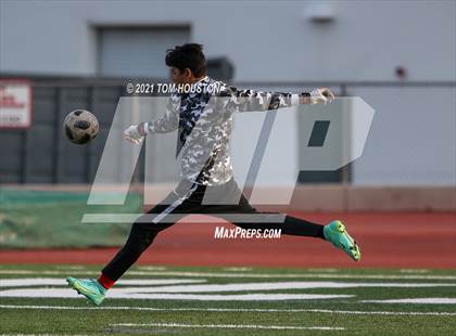Thumbnail 2 in Monrovia vs Hesperia photogallery.