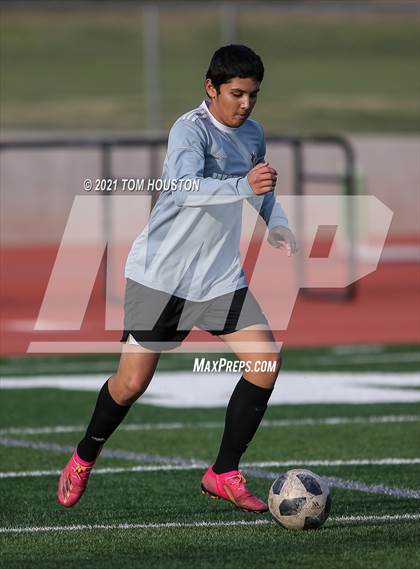 Thumbnail 2 in Monrovia vs Hesperia photogallery.