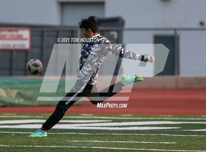 Thumbnail 3 in Monrovia vs Hesperia photogallery.