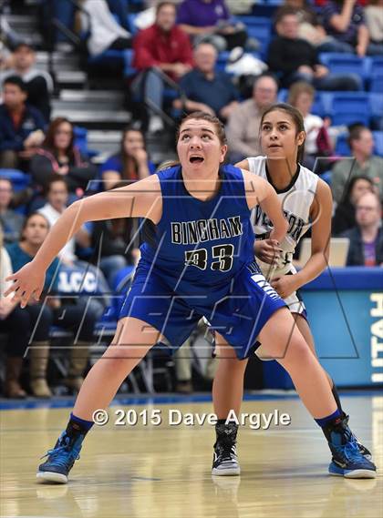 Thumbnail 3 in Riverton vs. Bingham (UHSAA 5A First Round) photogallery.