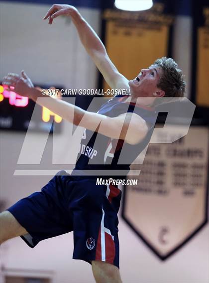 Thumbnail 2 in Havelock vs. Apex Friendship photogallery.