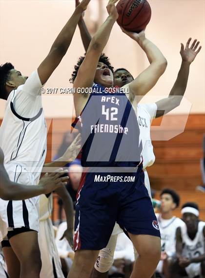 Thumbnail 1 in Havelock vs. Apex Friendship photogallery.