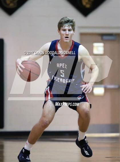 Thumbnail 2 in Havelock vs. Apex Friendship photogallery.