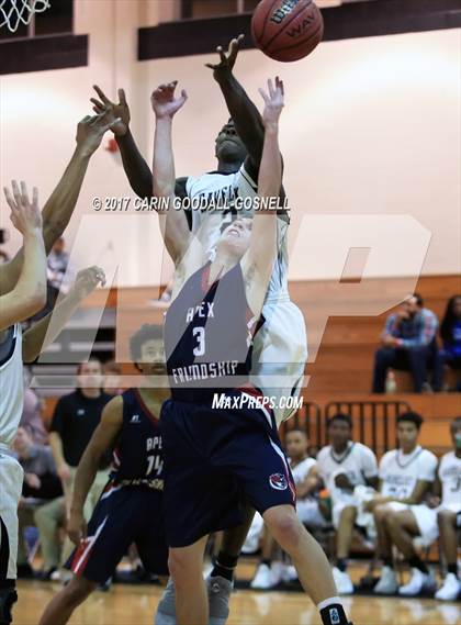 Thumbnail 1 in Havelock vs. Apex Friendship photogallery.