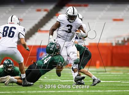 Thumbnail 2 in Fayetteville-Manlius vs. Gates Chili (Kickoff Classic) photogallery.