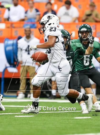 Thumbnail 3 in Fayetteville-Manlius vs. Gates Chili (Kickoff Classic) photogallery.
