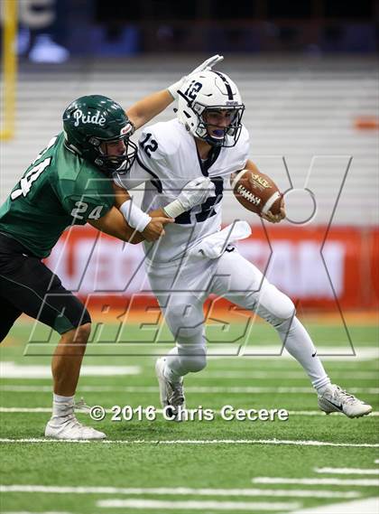 Thumbnail 1 in Fayetteville-Manlius vs. Gates Chili (Kickoff Classic) photogallery.