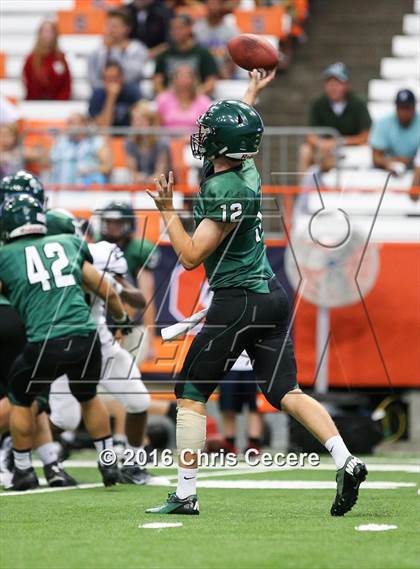 Thumbnail 3 in Fayetteville-Manlius vs. Gates Chili (Kickoff Classic) photogallery.