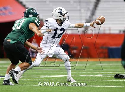 Thumbnail 3 in Fayetteville-Manlius vs. Gates Chili (Kickoff Classic) photogallery.