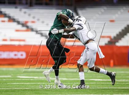 Thumbnail 1 in Fayetteville-Manlius vs. Gates Chili (Kickoff Classic) photogallery.