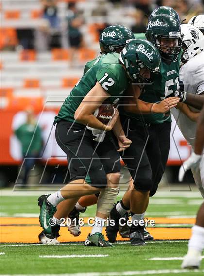 Thumbnail 2 in Fayetteville-Manlius vs. Gates Chili (Kickoff Classic) photogallery.
