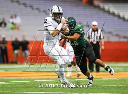 Thumbnail 2 in Fayetteville-Manlius vs. Gates Chili (Kickoff Classic) photogallery.