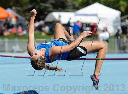 Thumbnail 3 in UHSAA 2A Track and Field Championships photogallery.