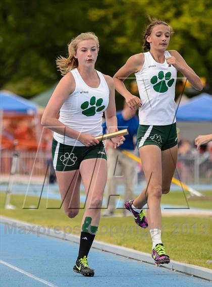 Thumbnail 3 in UHSAA 2A Track and Field Championships photogallery.