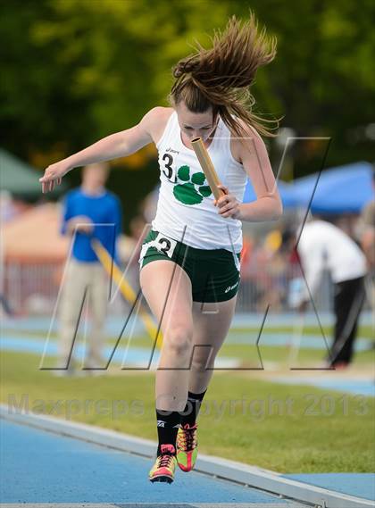 Thumbnail 3 in UHSAA 2A Track and Field Championships photogallery.