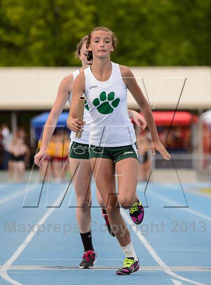 Thumbnail 2 in UHSAA 2A Track and Field Championships photogallery.