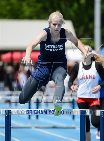 Thumbnail 2 in UHSAA 2A Track and Field Championships photogallery.