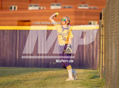 Thumbnail 3 in DeSoto Central vs. Oxford photogallery.