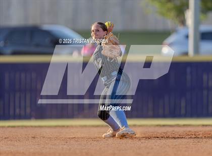 Thumbnail 1 in DeSoto Central vs. Oxford photogallery.