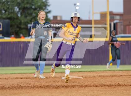 Thumbnail 2 in DeSoto Central vs. Oxford photogallery.
