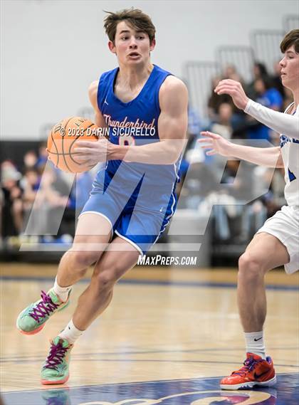 Thumbnail 1 in Thunderbird vs Mesquite (AIA 4A Round 1) photogallery.