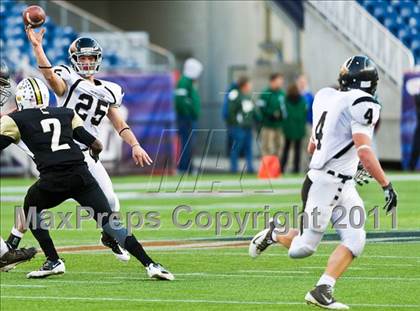 Thumbnail 3 in Central vs. Longmeadow (MIAA Division 1 West Final) photogallery.