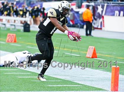 Thumbnail 3 in Central vs. Longmeadow (MIAA Division 1 West Final) photogallery.
