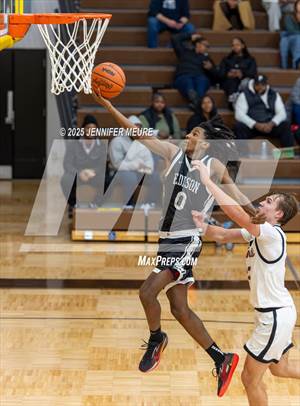 Walled Lake Northern vs Edison Academy (North Farmington Holiday Extravaganza)