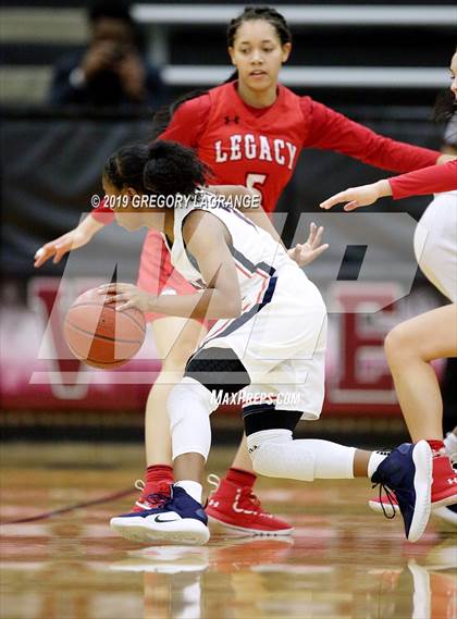 Thumbnail 2 in Mansfield Legacy vs Allen photogallery.