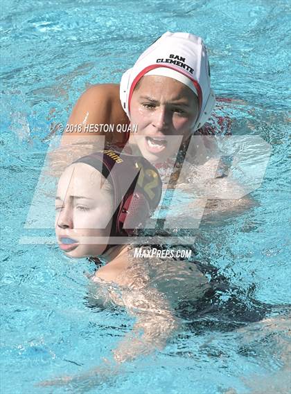 Thumbnail 3 in San Clemente vs La Canada (CIF-SS D2 Playoff) photogallery.